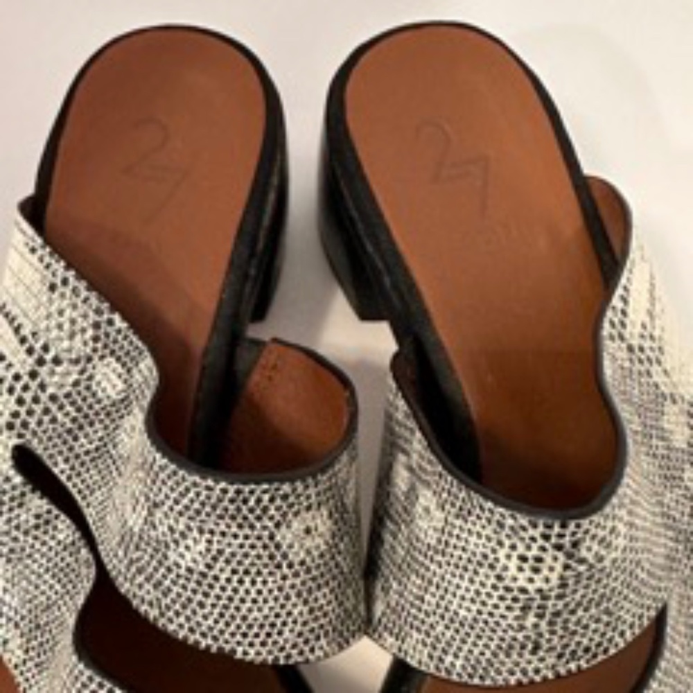 27 Edit Slide Sandals